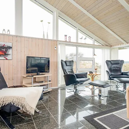 Beautiful Home In Hjorring With Sauna * Hjørring