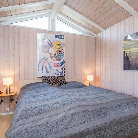Beautiful Home In Hjorring With Sauna