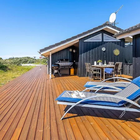 Beautiful Home In Hjorring With Sauna Casa vacanze *